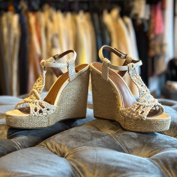Lucky Brand macramé platform sandals - Picture 3 of 10